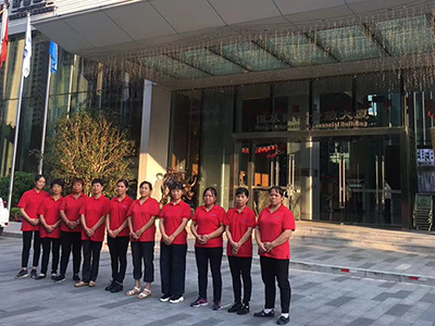 為什么眾多企業選擇外包佛山保潔公司？