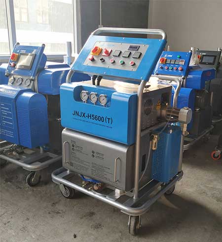 如何判斷聚脲防水涂料是否合格(圖1) H5600T聚脲防水涂料噴涂機