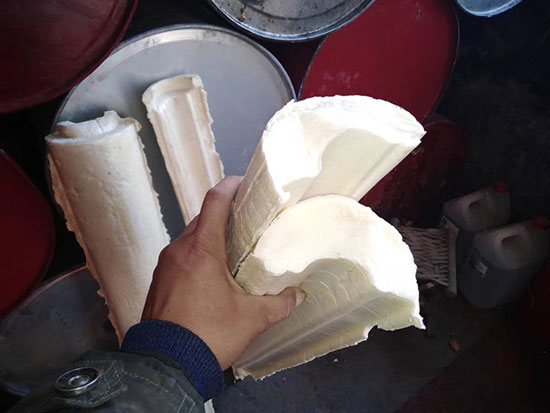 保溫泡沫聚氨酯發泡機(圖2) 保溫泡沫聚氨酯發泡案例